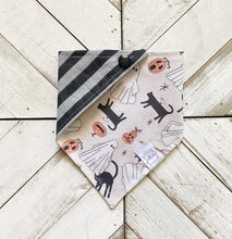Load image into Gallery viewer, Spooky Time Pet Bandana