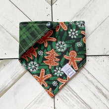 Load image into Gallery viewer, Xmas Treats Pet Bandana