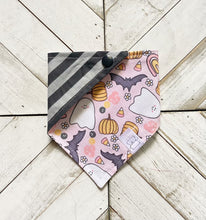 Load image into Gallery viewer, Cutesy Halloween Pet Bandana

