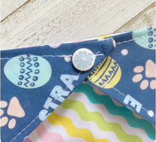 Load image into Gallery viewer, Egg-stra Cute Pet Bandana
