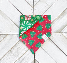 Load image into Gallery viewer, Rockin’ Around The Christmas Tree Pet Bandana
