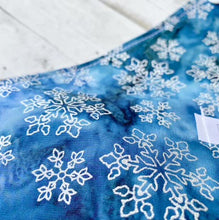 Load image into Gallery viewer, Shimmer Snowfall Pet Bandana
