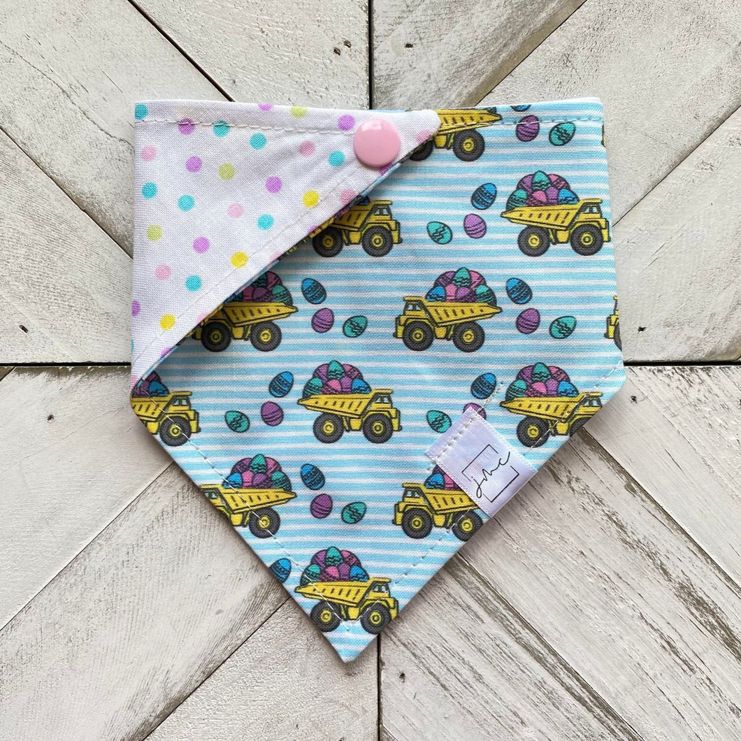 Loads Of Egg-Citement Pet Bandana